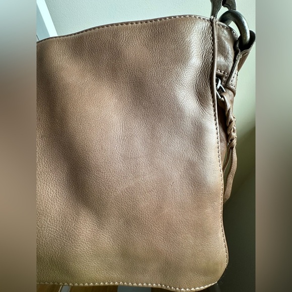 NWT We The Free Dixon Crossbody Desert Taupe Leather - Picture 16 of 16